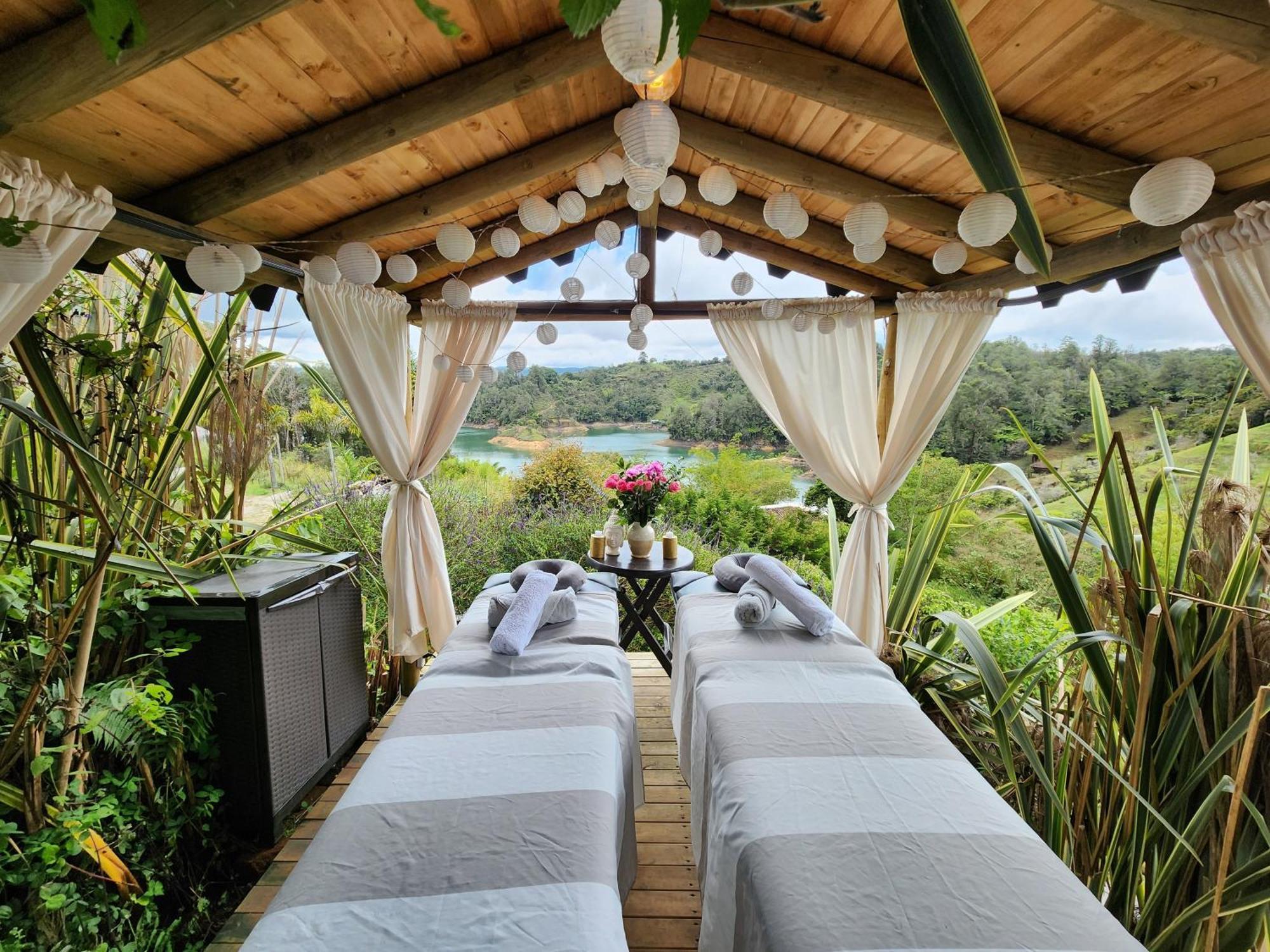 Levit Glamping - Hotel Guatape Penol (Adults Only) Εξωτερικό φωτογραφία