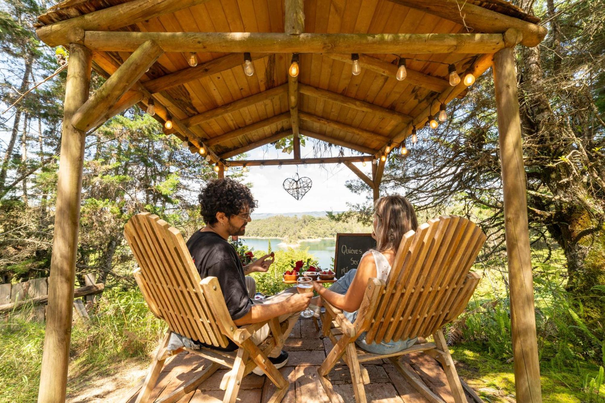 Levit Glamping - Hotel Guatape Penol (Adults Only) Εξωτερικό φωτογραφία
