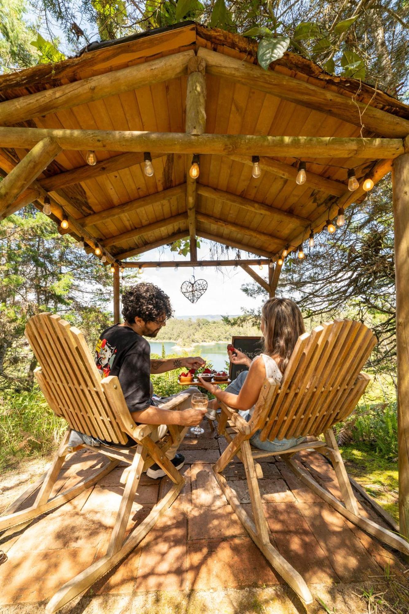 Levit Glamping - Hotel Guatape Penol (Adults Only) Εξωτερικό φωτογραφία