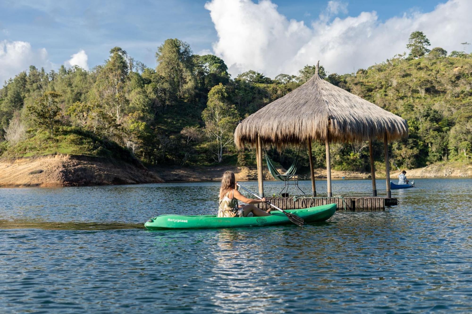 Levit Glamping - Hotel Guatape Penol (Adults Only) Εξωτερικό φωτογραφία